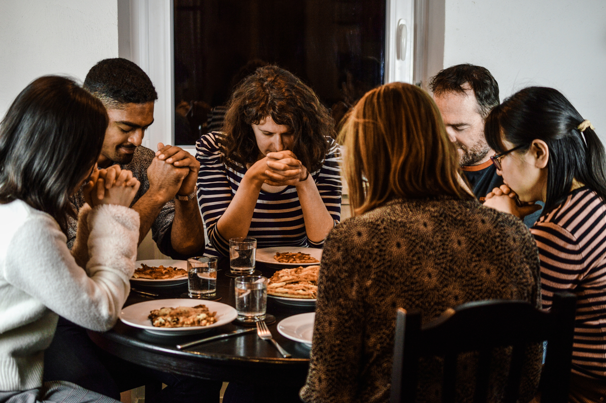 Why Should You Pray Before Eating A Meal 