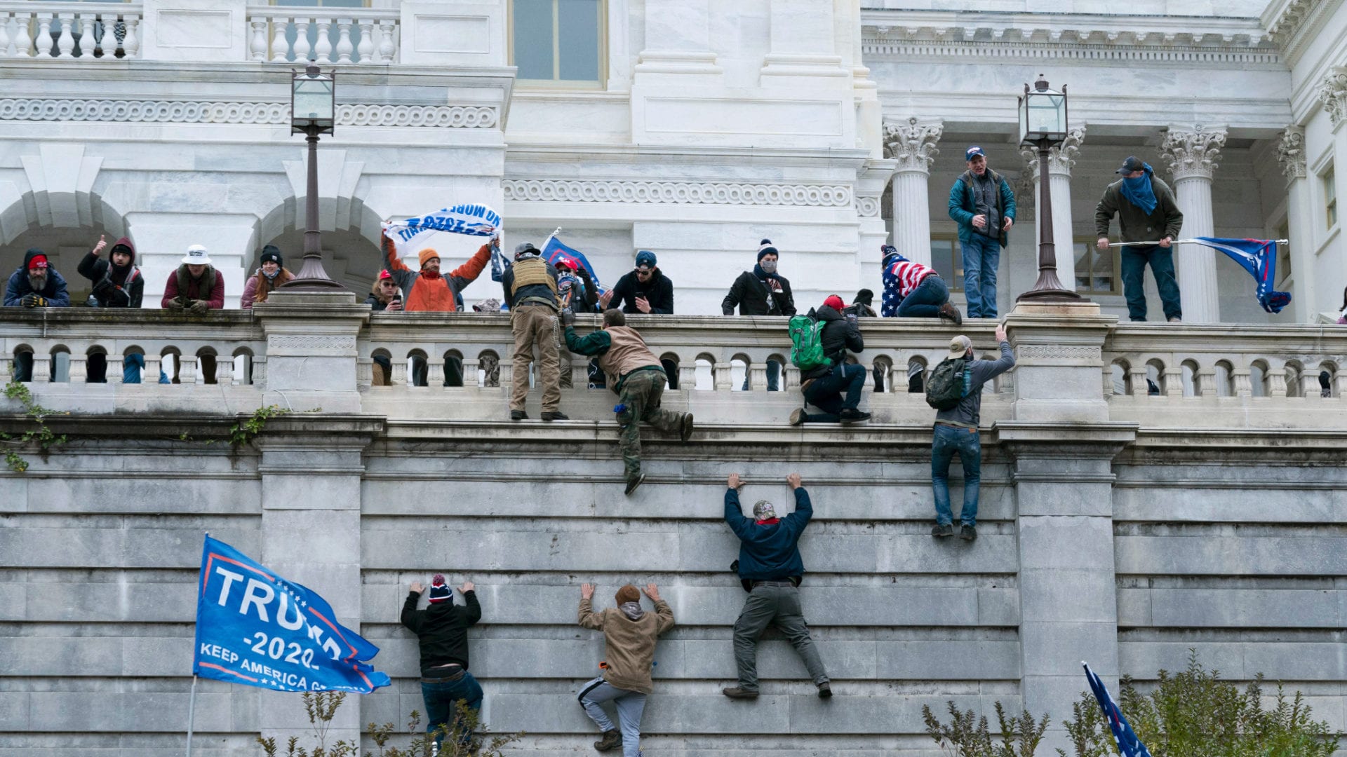 Protesters breaching US Capital building