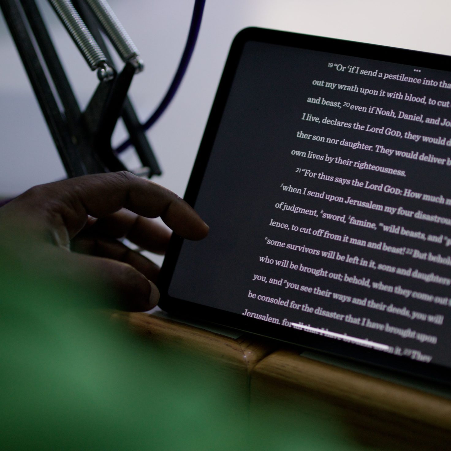 ESV Loose Leaf Bible and Binder