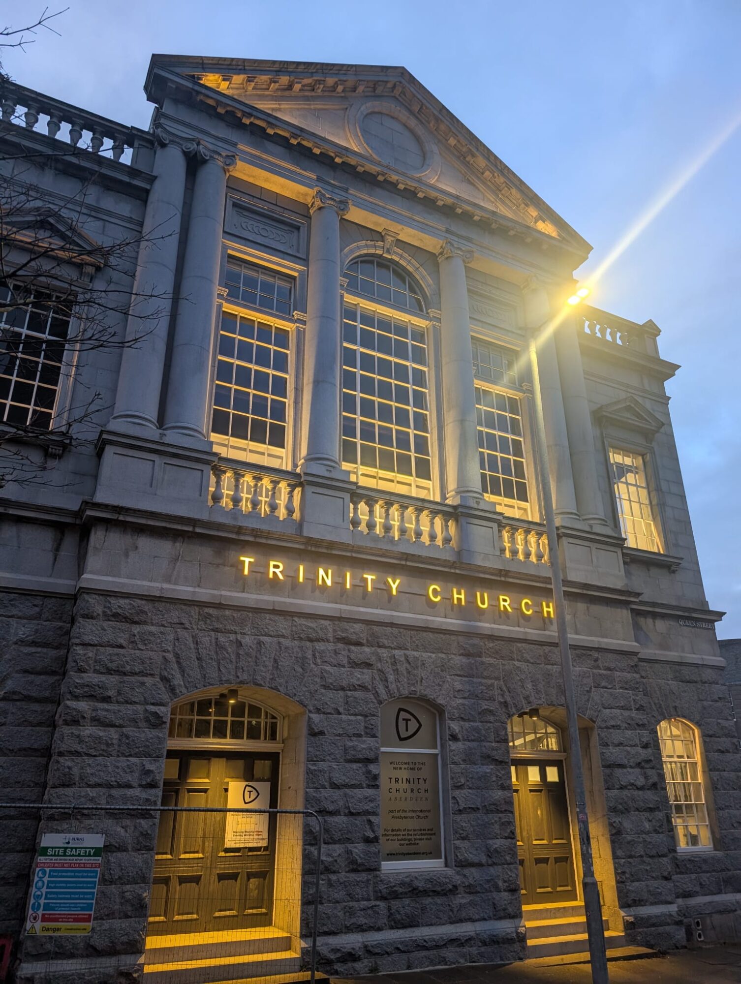 ‘The Stone Still Preaches’: How Trinity Church Reclaimed One of Aberdeen’s Granite Witnesses 8 MyCelestialApp Trinity Dusk scaled MyCelestialApp