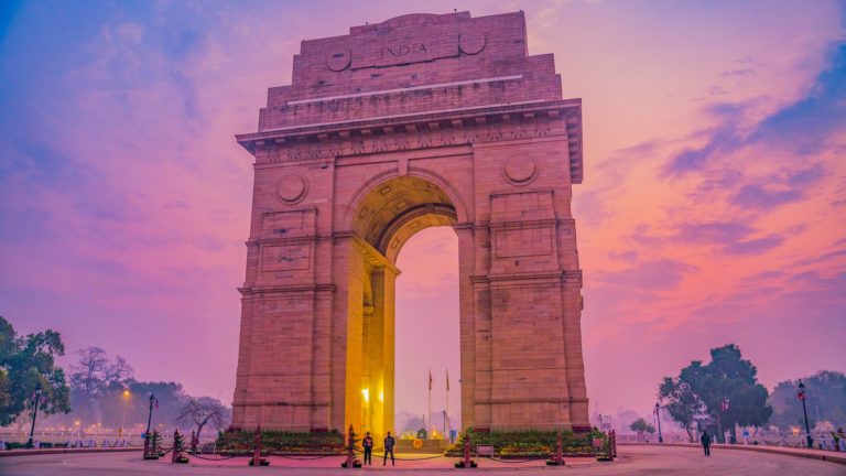 how to pray for india