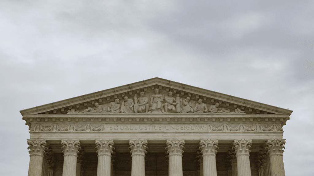 ¿Es posible legislar desde una postura netamente secular?