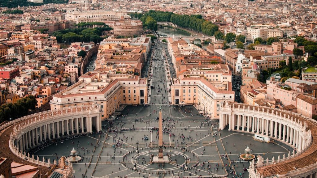 ¿Cuáles doctrinas tienen en común católicos y protestantes?